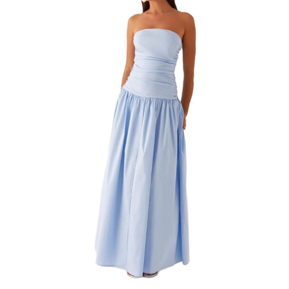 Elegant Light Blue Strapless Maxi Dress - Picture 2 of 11